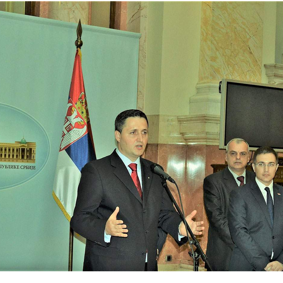 Bećirović Dačiću: Prijeti BiH pa ćeš ostati bez Vojvodine i Sandžaka!