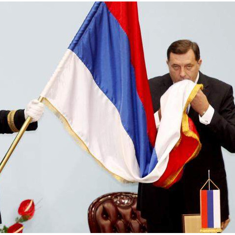 Dodik tvrdi da je genocid u Srebrenici dogovoren sa ciljem satanizacije Srba!?