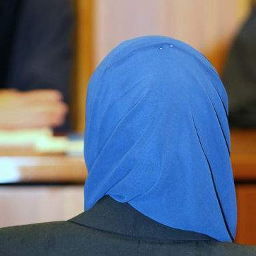 Muslimanka iz Švedske pobijedila na sudu nakon što se odbila rukovati s muškarcem