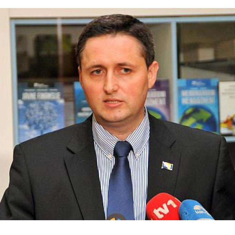 Bećirović pisao Grabar-Kitarović: Prestanite širiti lažne informacije o BiH