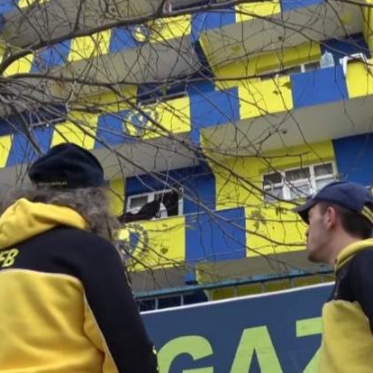 Turska: Izgradio zgradu samo za navijače Fenerbahcea