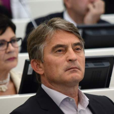 Komšić: Ostali smo bez velikog čovjeka i velikog prijatelja naše zemlje 