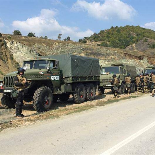 BALKANSKO BURE BARUTA |Komandant Kfora: Zabrinut sam!