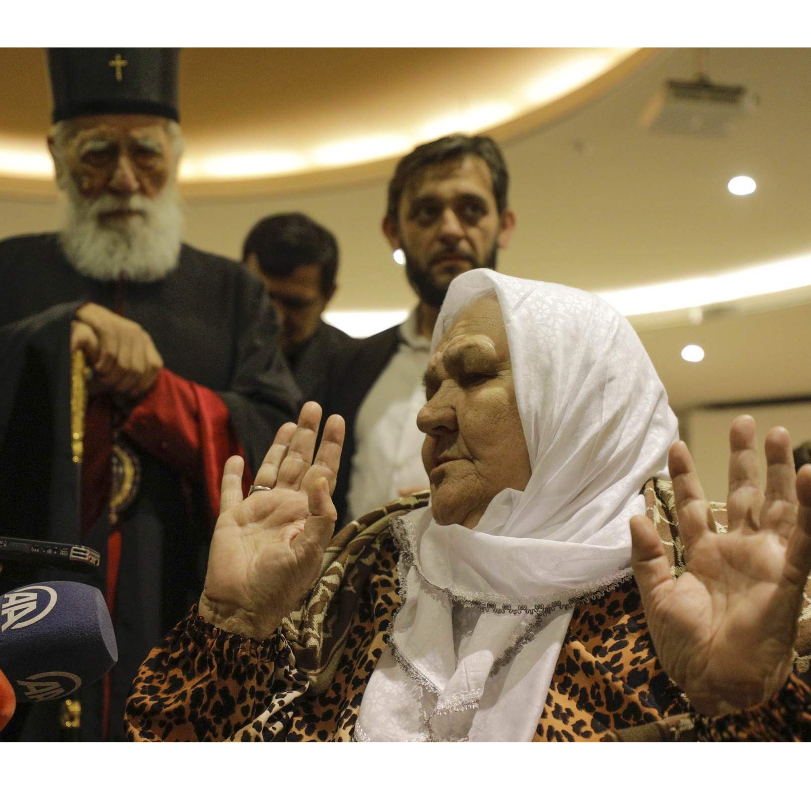 Nana Fata: Nikad ne bih klanjala u džamiji napravljenoj na srpskoj krvi