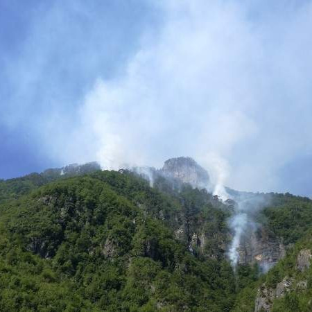 Za izazivanje požara u BiH propisane kazne do 12 godina zatvora 