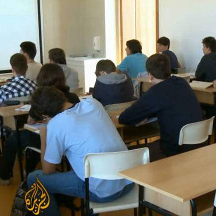 KRAJINA ĆE GORJETI | Djeca odlaze, samo u jednom polugodištu  "nestalo" je 673 učenika