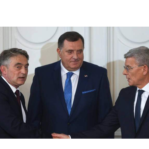 BH. POLITIKA |Je li sporazum trojke propao prije nego je i zaživio?
