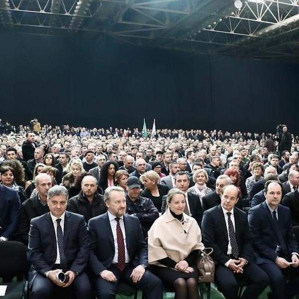 Kongres SDA: Niko ne želi na megdan Izetbegoviću!?