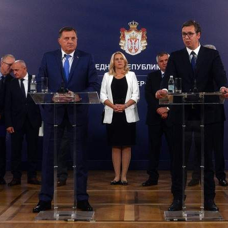 ON I PUTIN UPRAVLJAJU MILORADOM |Vučić pozvao Dodika i predstavnike RS-a na uzdržanost