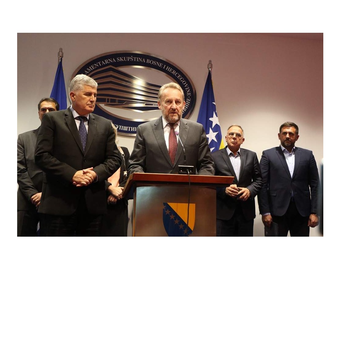 Godina od Općih izbora: Resori podijeljeni, nema nove vlasti