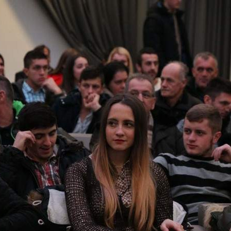 Fond Gazi Husrev-beg | U četvrtak dodjela 220 stipendija po 500 eura