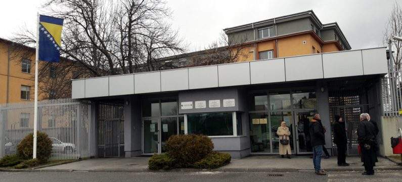 Sutra protesti pred pravosudnim institucijama, očekuje se veliki skup