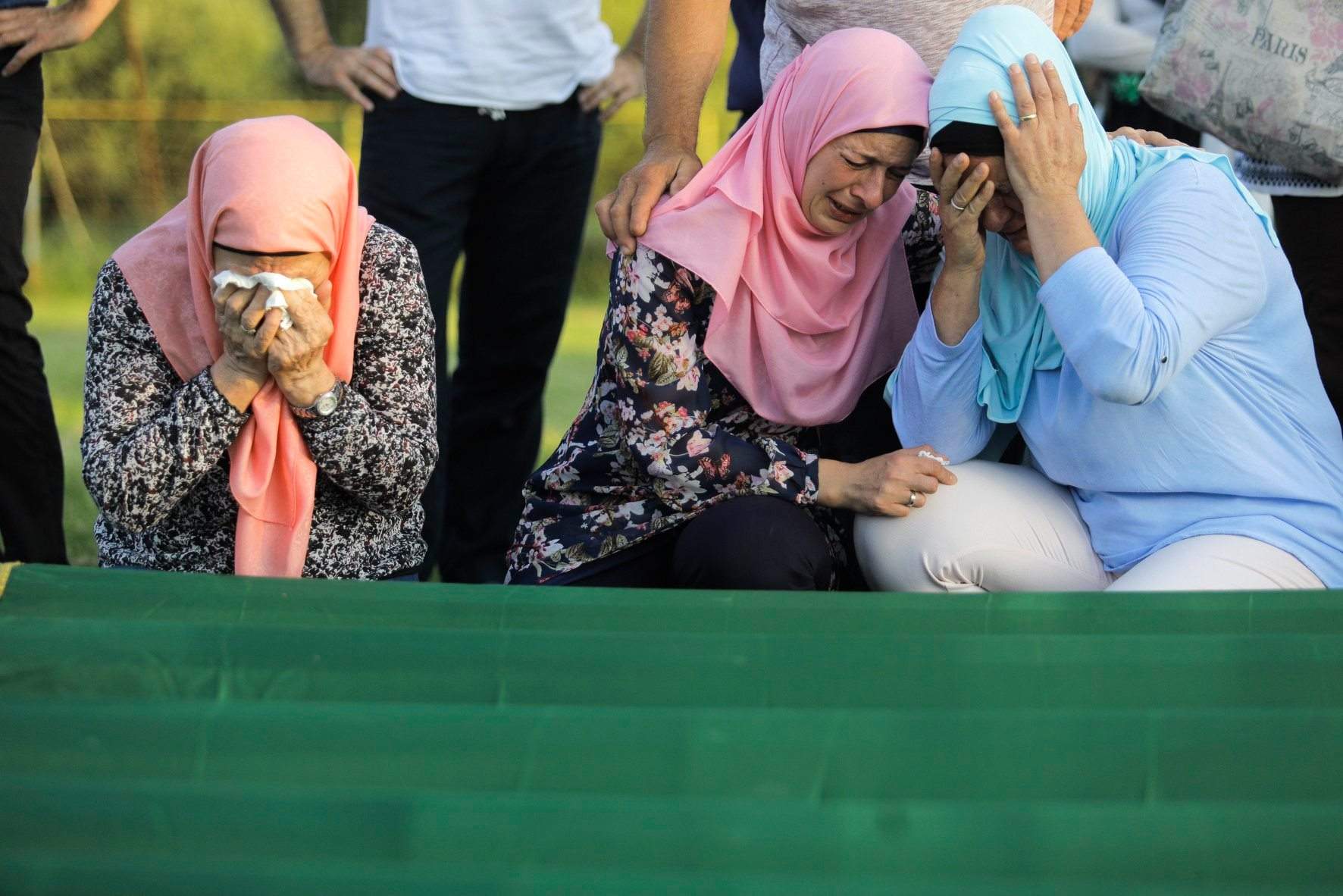 Kolektivna dženaza u Prijedoru: 86 žrtava sa Korićanskih stijena nalazi smiraj