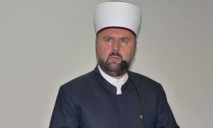 Zenica |Dizdarević: Bajram nas podsjeća na vrijednost žrtvovanja za opće dobro