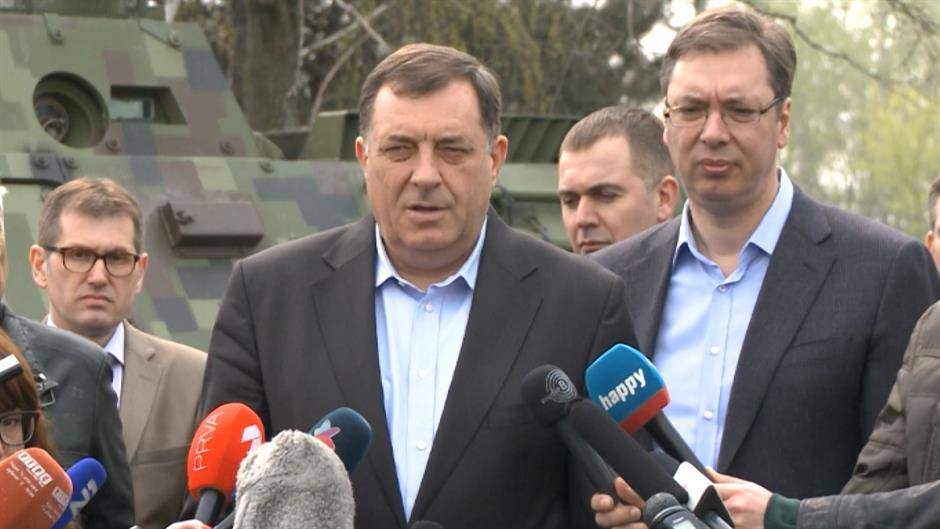 Dodik Karadžićevim putem: Srbi imaju stabilnu, dobro organizovanu i jaku vojsku.
