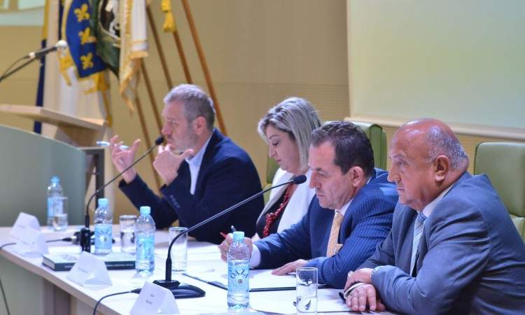 Predstavljena knjiga 'Breza 94: Bužimska bosanska bitka' Seada Jusića