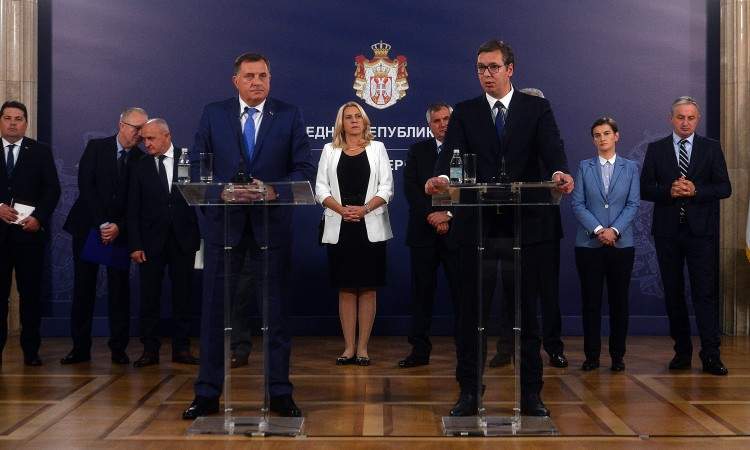 ON I PUTIN UPRAVLJAJU MILORADOM |Vučić pozvao Dodika i predstavnike RS-a na uzdržanost