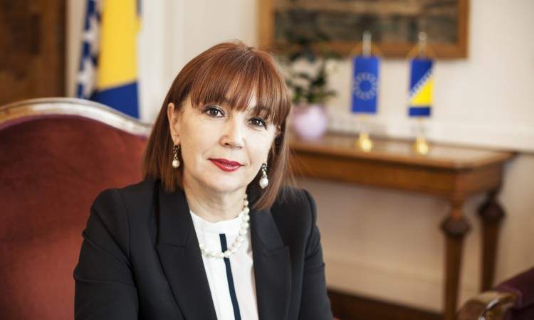 Mahmutbegović čestitala Kavazoviću 