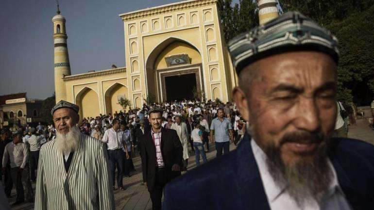 NYT: Tajni dokumenti otkrivaju kako Kina odvodi muslimane u kampove