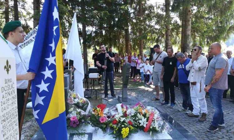 Obilježena 25. godišnjica od pogibije heroja Čedomira Domuza