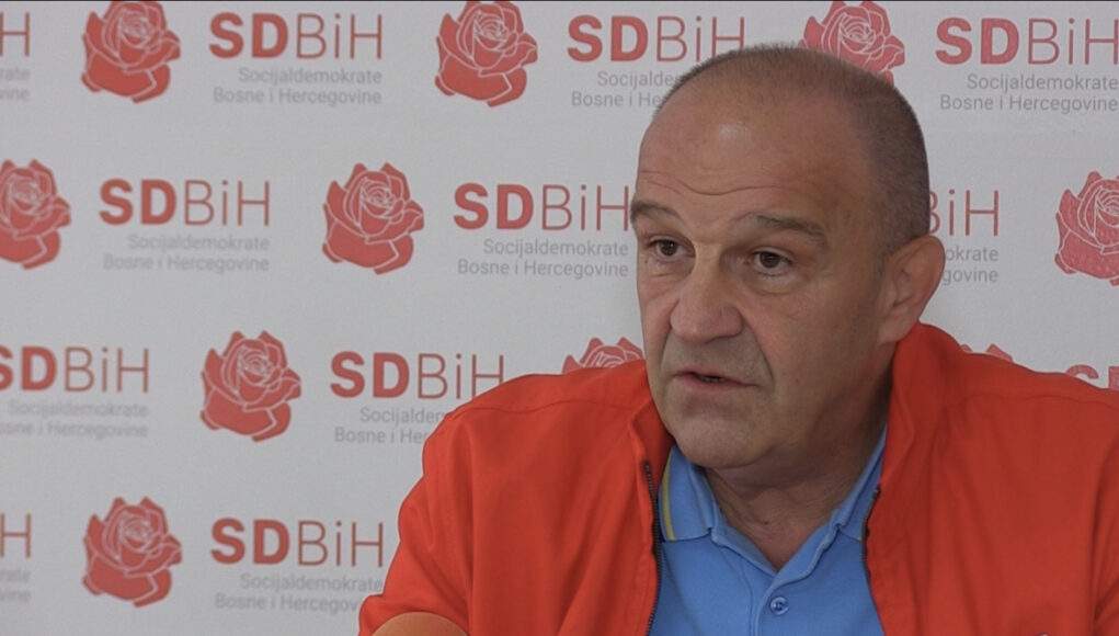 Kako je "pao" Enver Bijedić: Ugovor vrijedan 5,5 miliona dodijelili firmi sa jednim zaposlenim