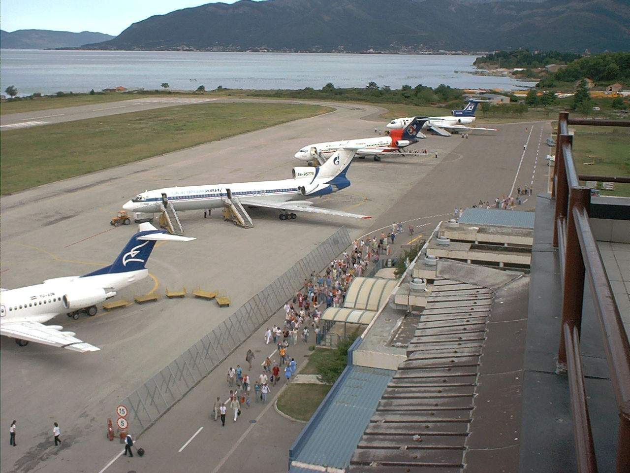 Snažno prisutni i u BiH |Fond iz Dubajia preuzima aviokompaniju i ključni aerodrom u Crnoj Gori