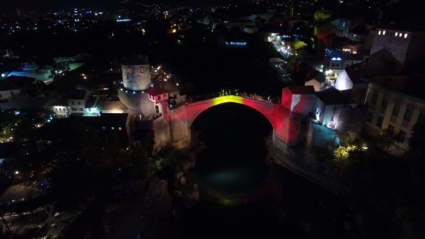 Bošnjaci gube državu na dva više dva