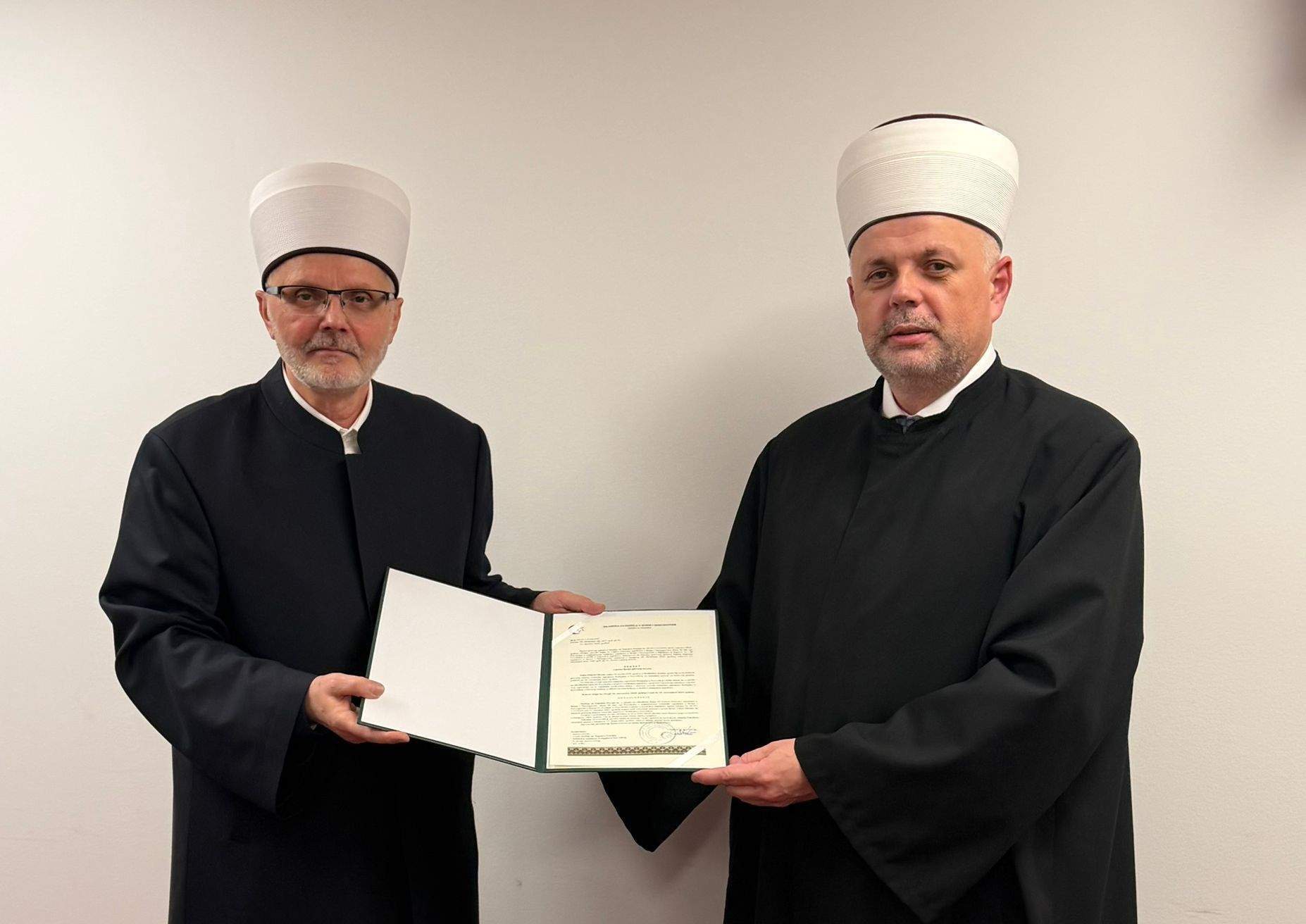 Edin-ef. Mezit novi glavni imam Islamske zajednice Bošnjaka u Norveškoj