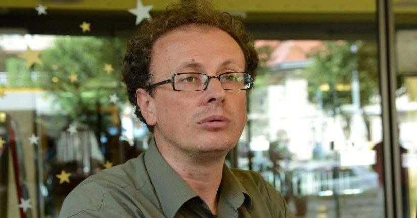 Srđan Puhalo: Nisi normalna, Republiko Srpska!