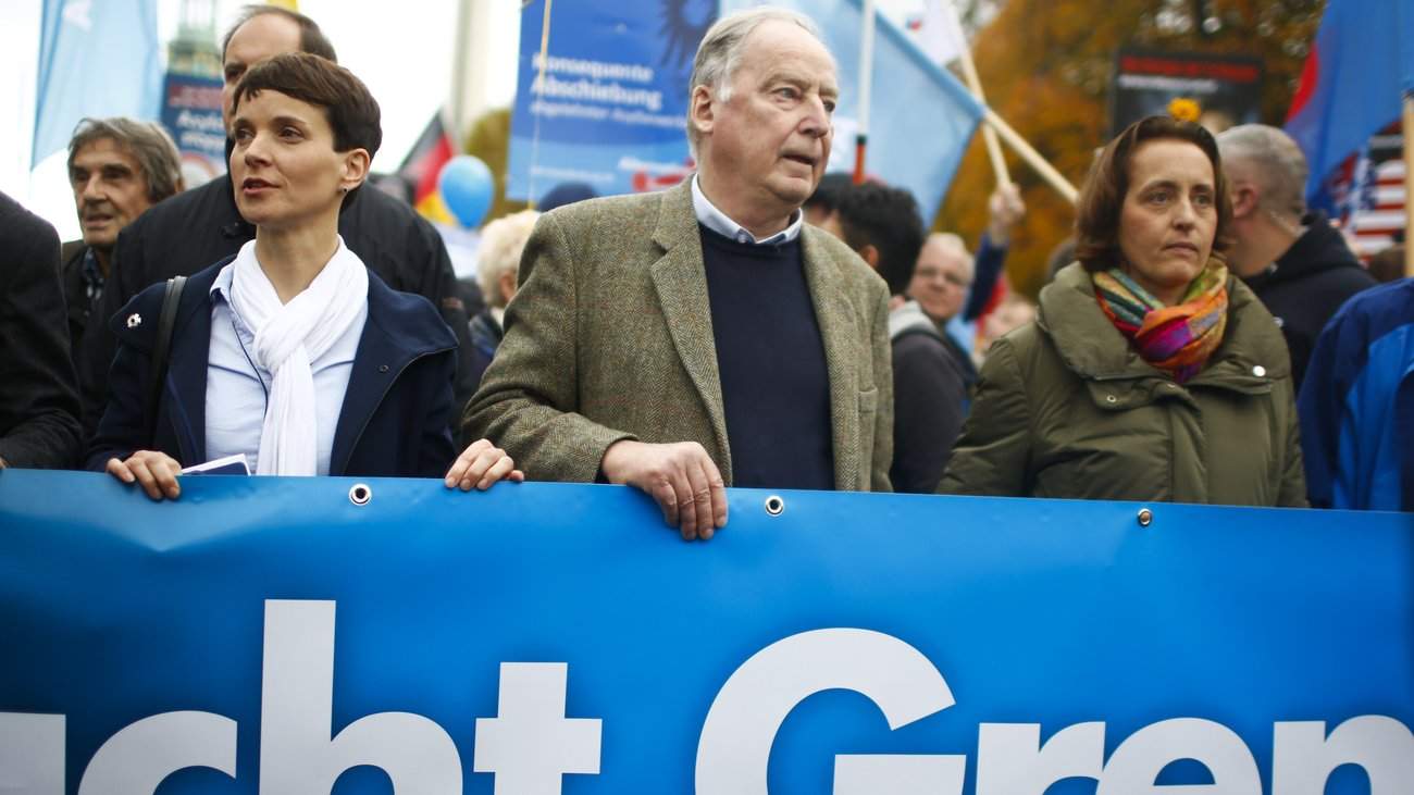 Čelnici AfD-a obećali da će se boriti protiv 'invazije stranaca'