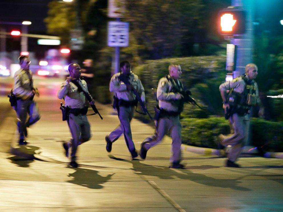 Las Vegas: Broj žrtava oružanog napada povećan na 59, ranjeno 527 osoba