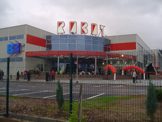 Broj zaposlenih u Robotu dostigao 2000
