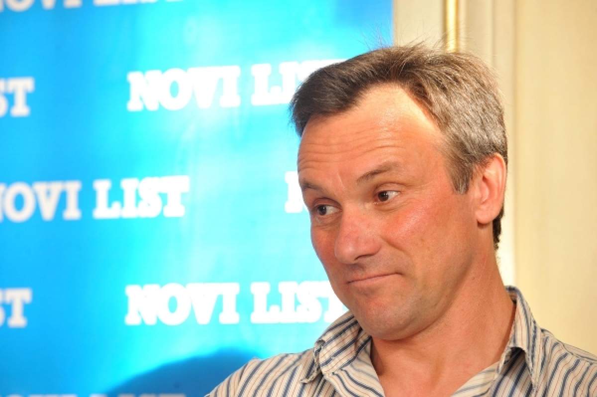 Istrazivacki-strucni-i-znanstveni-doprinos-Nagraden-Boris-Pavelic.jpg - Boris Pavelić: Zar svi protivnici tuđmanovskoga razaranja Bosne, nisu Hrvati?