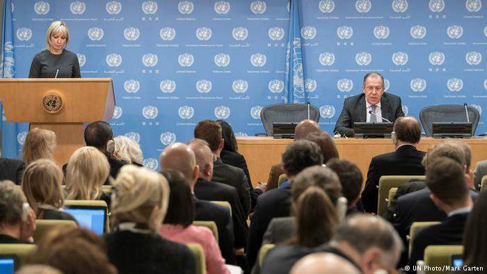 Lavrov: „BiH ne bi izdržala Dejton 2“