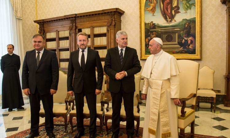 Vatikan podržava jačanje kulturnog i međureligijskog dijaloga, te suživot u BiH