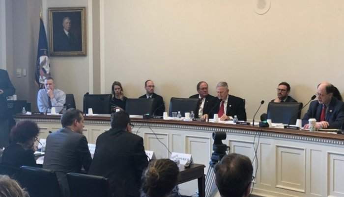 Saslušanje u Kongresu: Evropa da prati SAD i uvede sankcije Dodiku