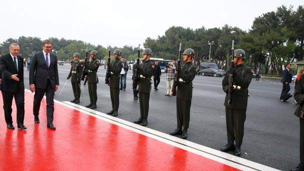 Bratski doček | Vučić: U Srbiji postoji posebno poštovanje prema Turskoj i predsjedniku Erdoganu