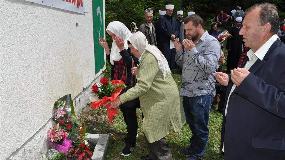 Porodice ubijenih Bošnjaka Čajniča 26 godina čekaju pravdu