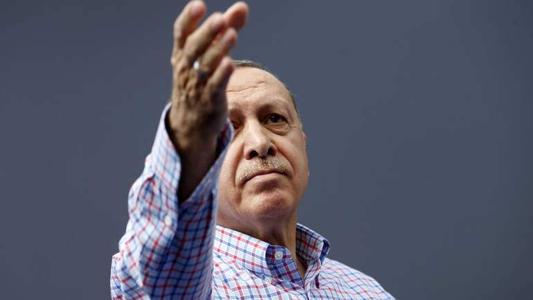 Šta drži Erdogana na vlasti?