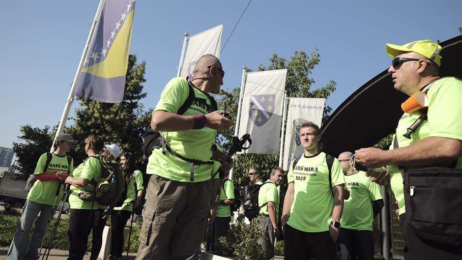 Iz Sarajeva krenuo Marš mira Sarajevo-Nezuk-Potočari