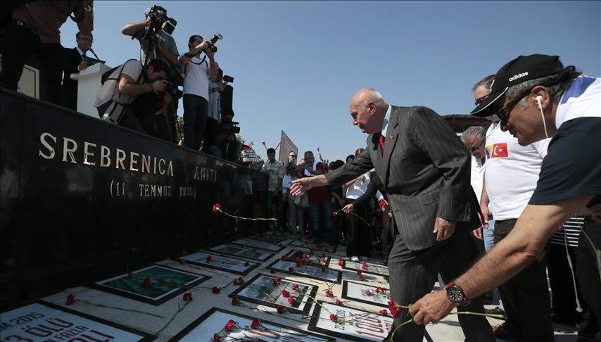 U Izmiru obilježena 23. godišnjica genocida u Srebrenici