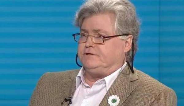 Profesor Pettigrew: Vodstvo RS treba se udaljiti od onih koji su je osnovali