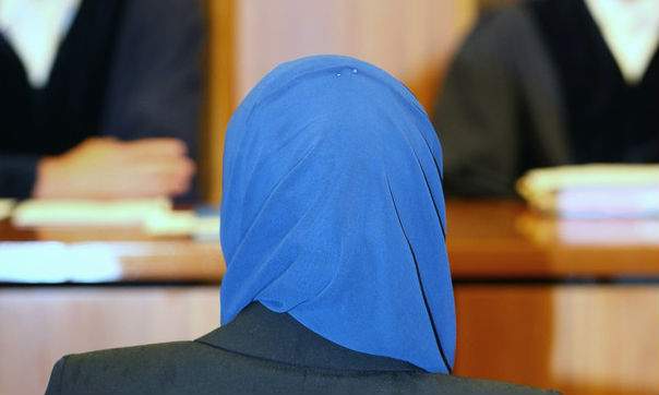 Muslimanka iz Švedske pobijedila na sudu nakon što se odbila rukovati s muškarcem