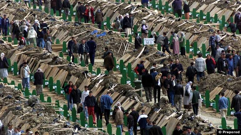 Ukupno više od 20.150 imena osoba koje su povezane sa genocidom u Srebrenici