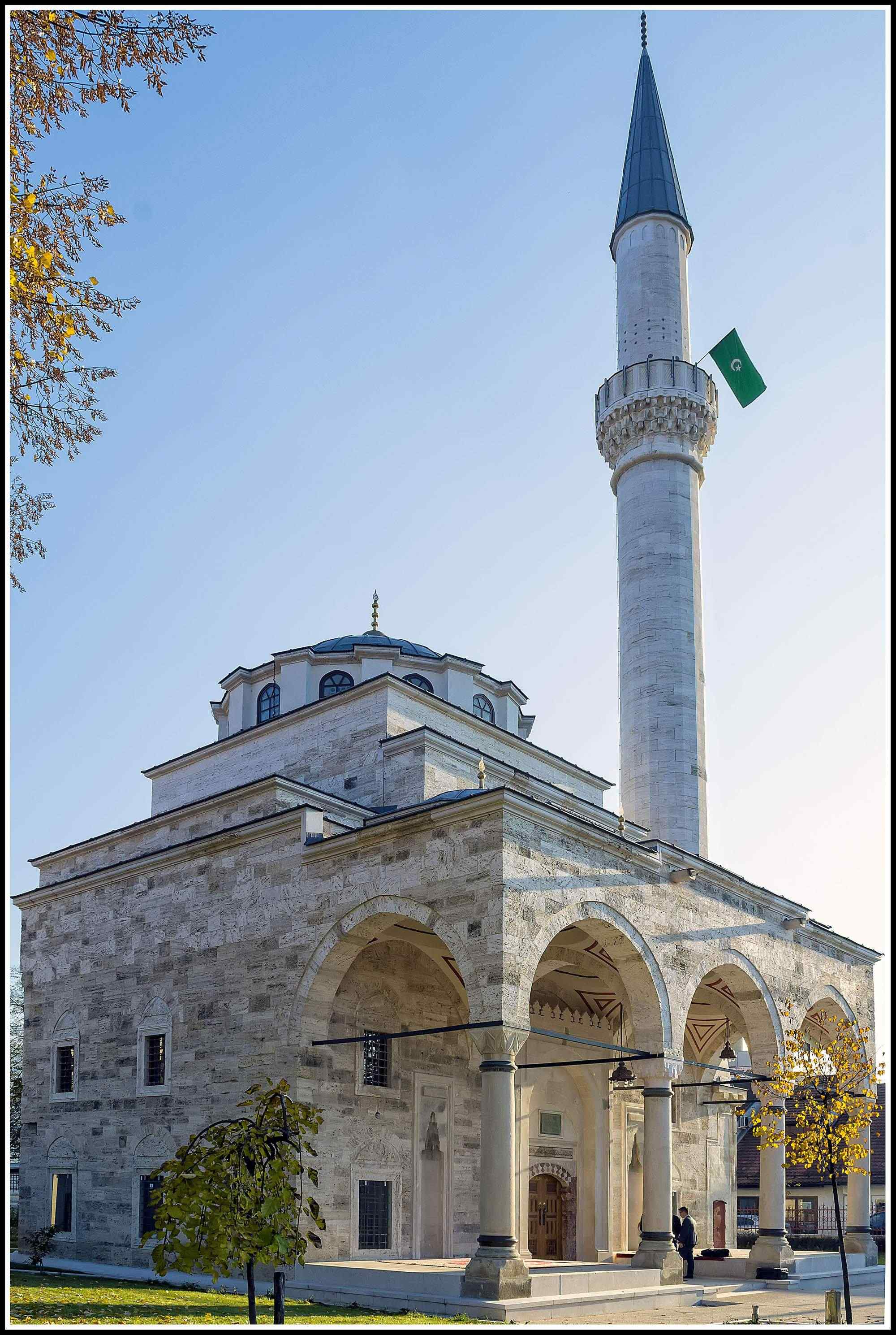 4.jpg - Banjalučko muftijstvo o napadu na Ferhadiju: Ovo je terorizam!