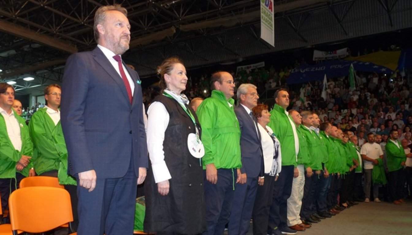 Džaferović: Imam poruku za one koji nasrću na BIH - nećete uspjeti 