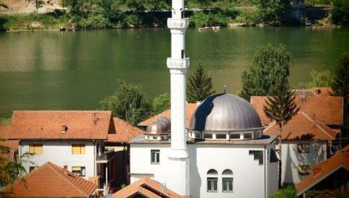 Prijavljen muškarca koji je ukrao novac iz džamije u Diviču