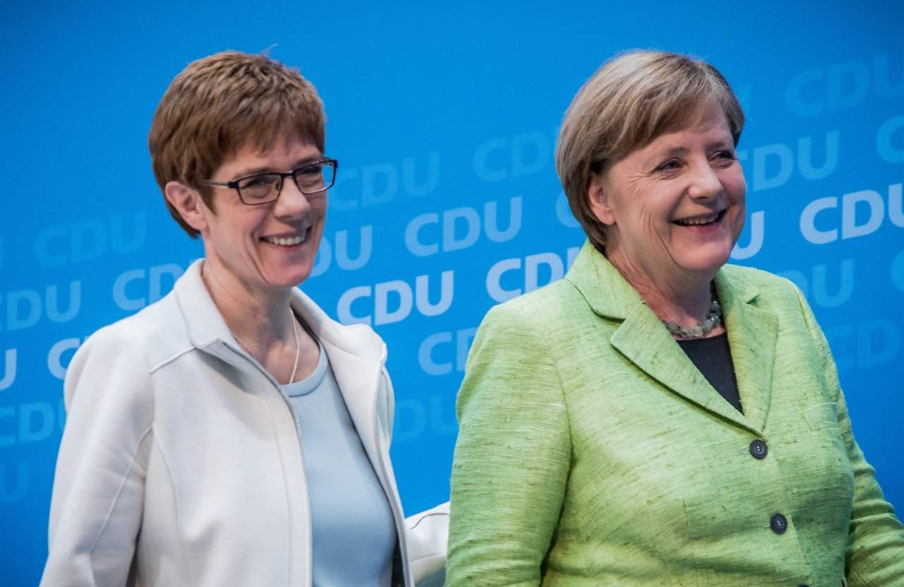 Koga je kancelarka Angela Merkel pripremila za svoju nasljednicu?