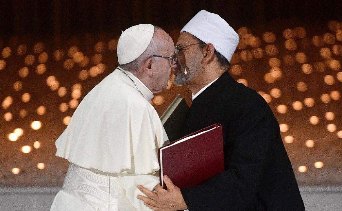 MOJ DRAGI BRATE: Papa Franjo i imam al-Tayyeb potpisali "Deklaraciju bratstva"