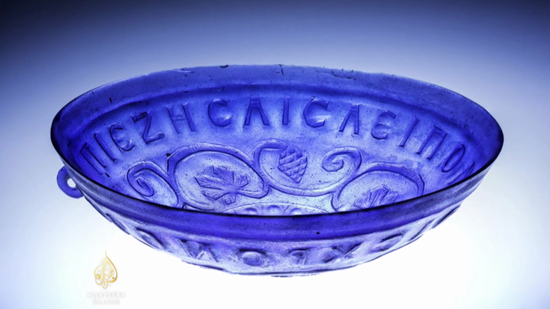 Al Jazeera Svijet: Plava posuda iskopana u Ljubljani privukla svjetsku pažnju